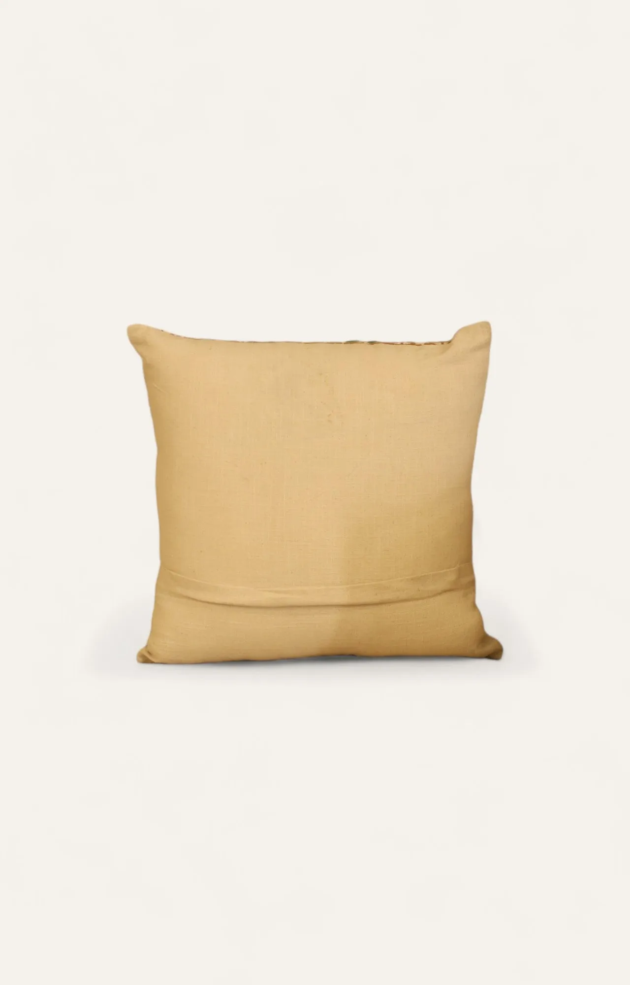 Delicate florals cushion cover