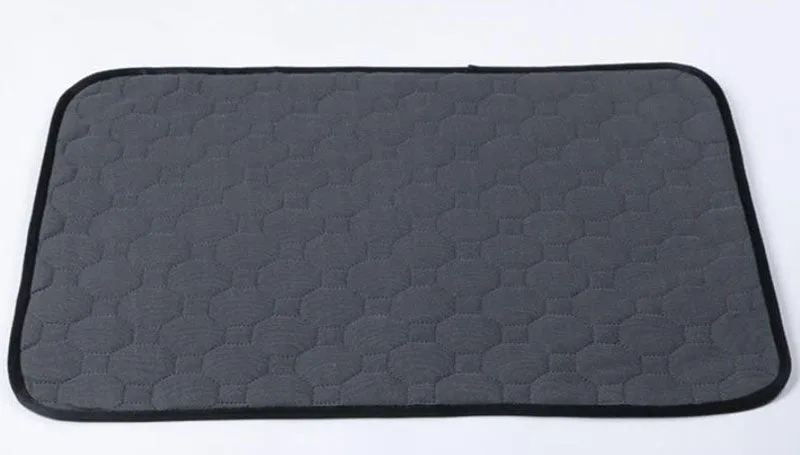 Pet diaper training pad can be washed and reused