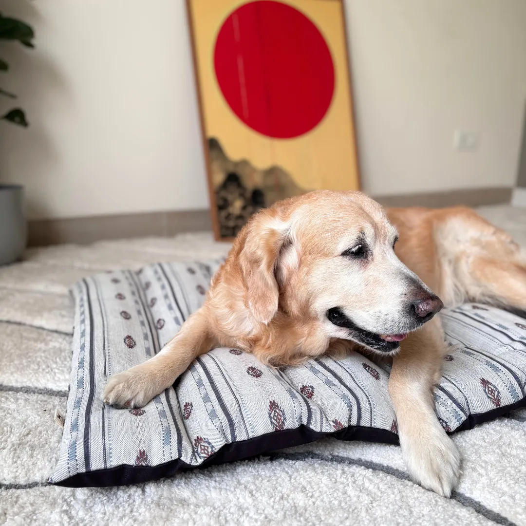 PoochMate Jacquard Cotton Panel Quilted Dog Mat - Large