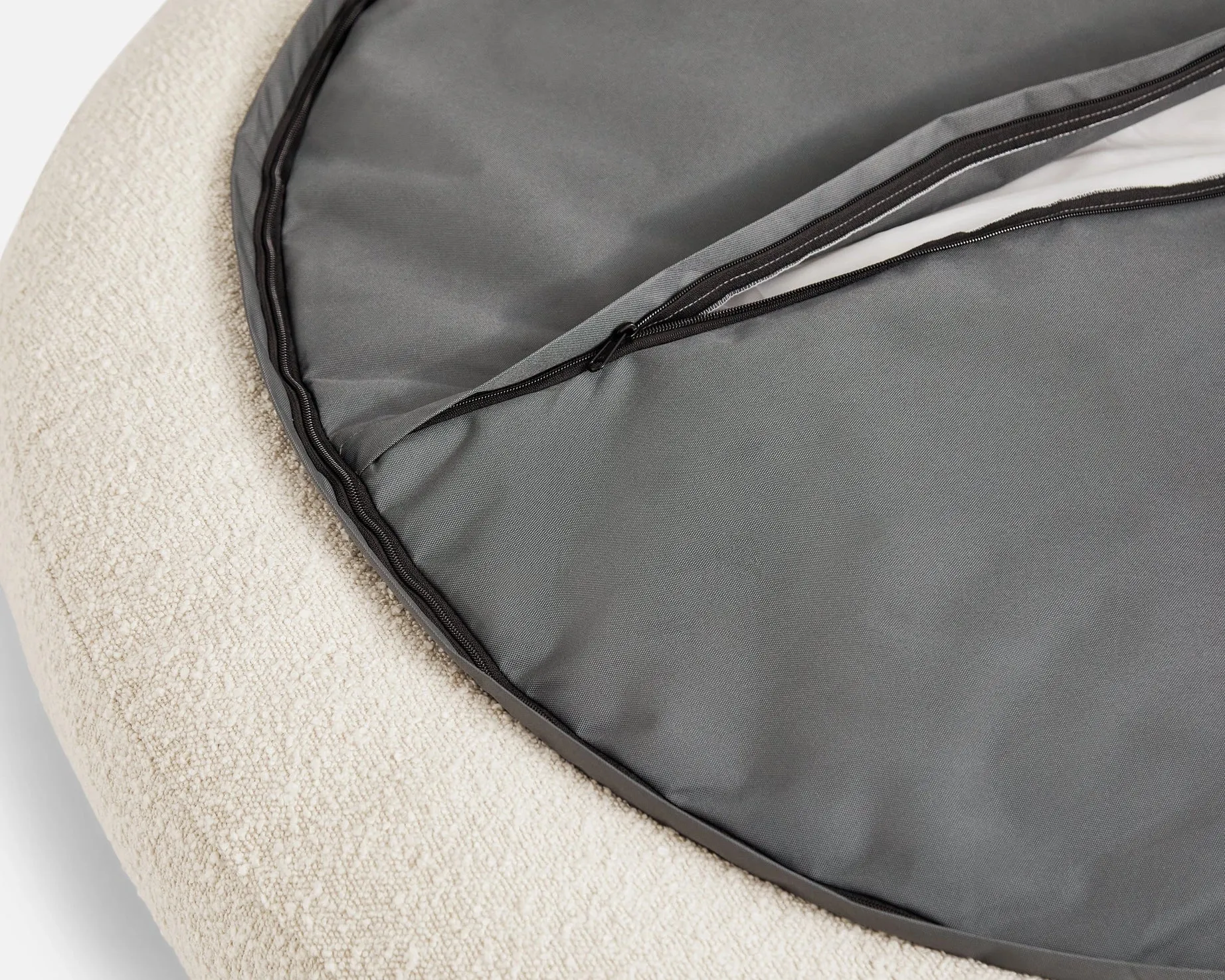 White Boucle Fabric Cloud Bed for Dogs - S/M/L